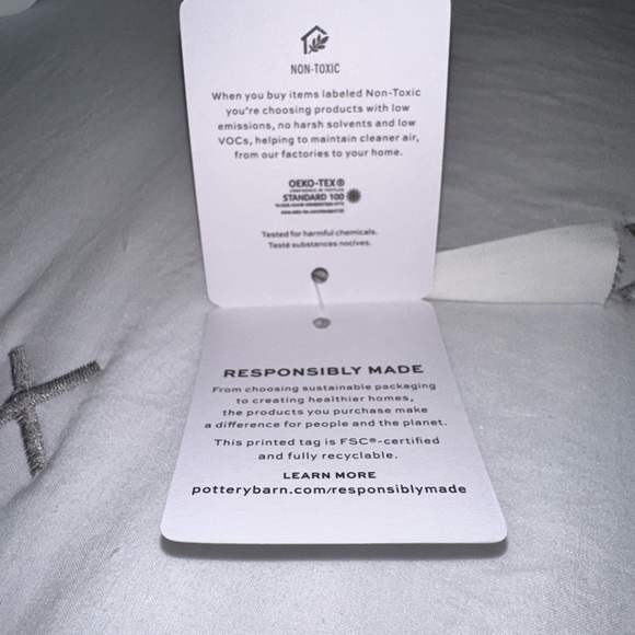 Pottery Barn Robe - Picture 7 of 8